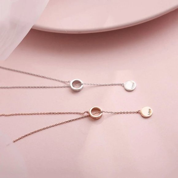 NEW Silver/RoseGold Simple Circle Necklace - Picture 4 of 6